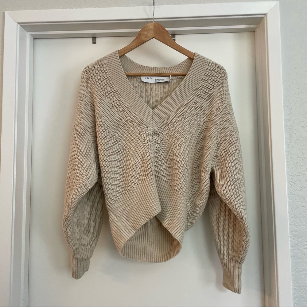 IRO Cream V-Neck Cropped Sweater with Relaxed Fit